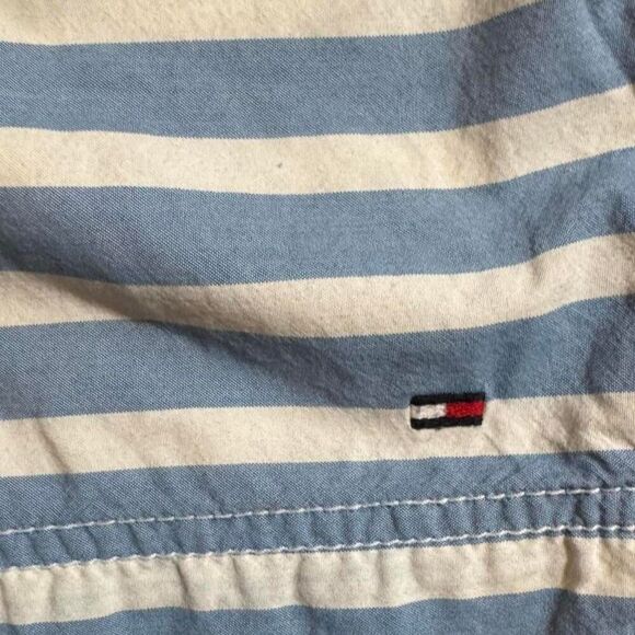 Tommy Hilfiger Men's blue and white striped swim shorts trunks size Medium - Picture 5 of 5